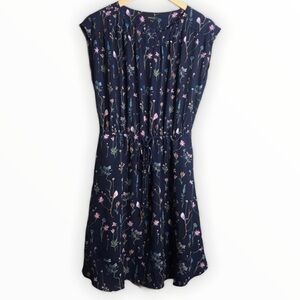 𝅺👍🏼Host PICK. RWCO Floral Dress. Navy pink botanical print.